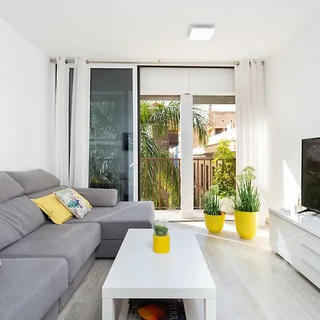 Апартаменты Monkey House Санта-Крус-де-Тенерифе